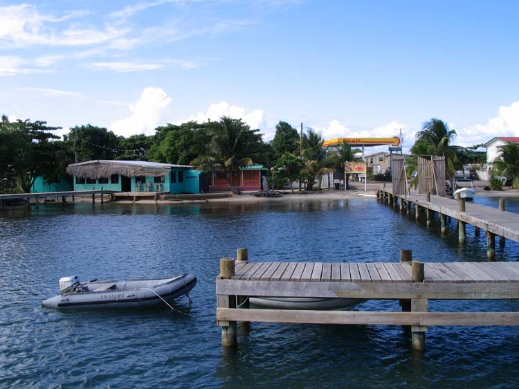 pla2-20-harbor-looking-in