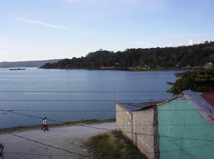 flores-18-hotel-view