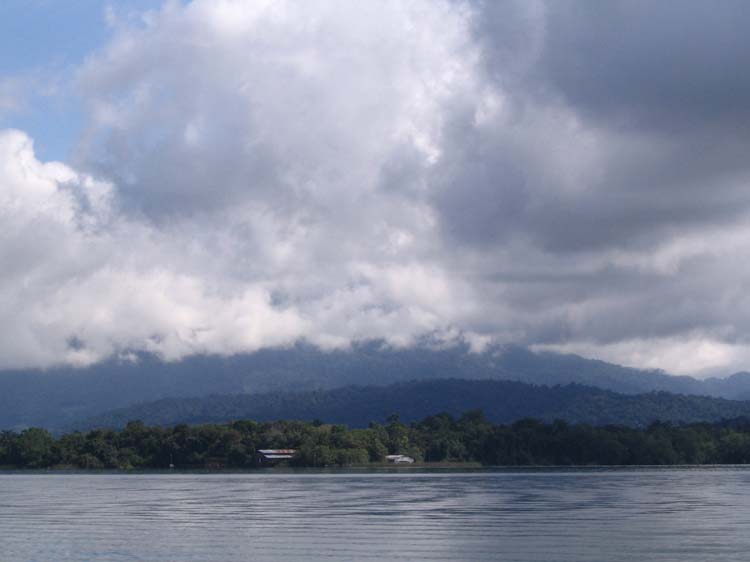 livingston-01-near-dulce