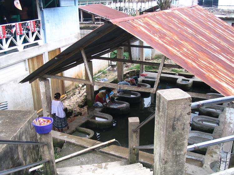 livingston-62-clothes-wash