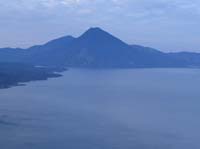 pana2-10-pana3-69-lake-atitlan