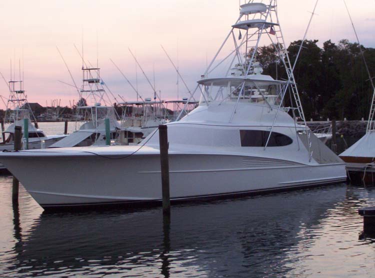 sail-giant-boat
