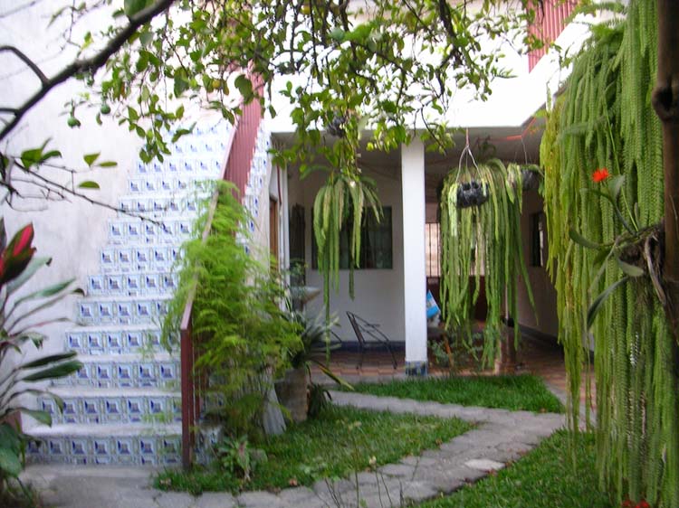 pana3-05-hotel-montufar