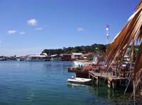 utila-04-tranquila-dock