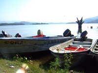 salto-22-local-boats