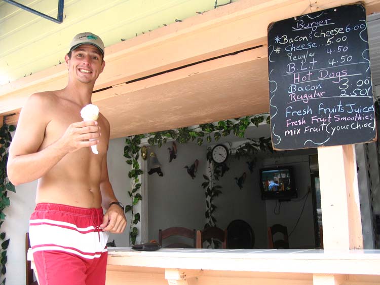 caulker-12-lighthouse-icecream