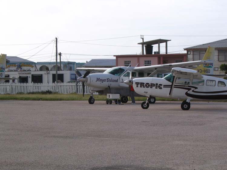 san-pedro-21-airport