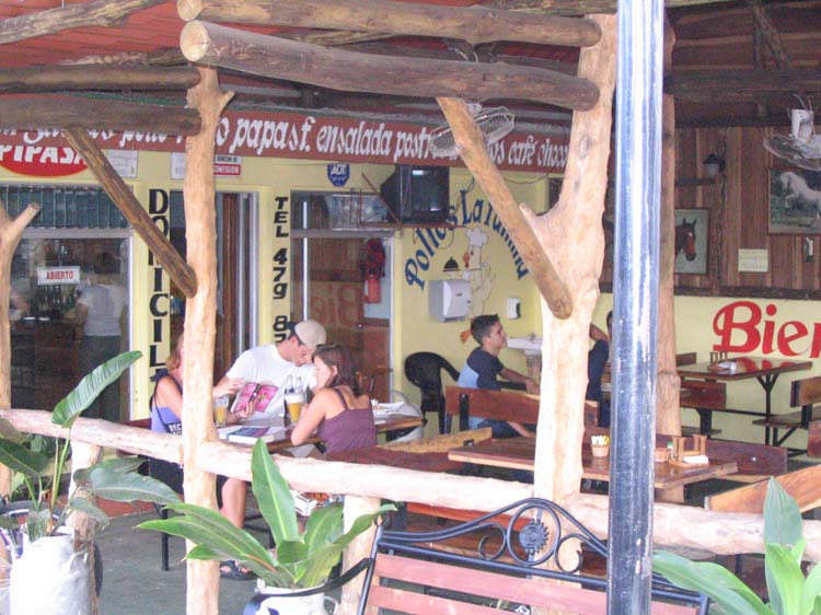 cr-fortuna-05-burger-joint