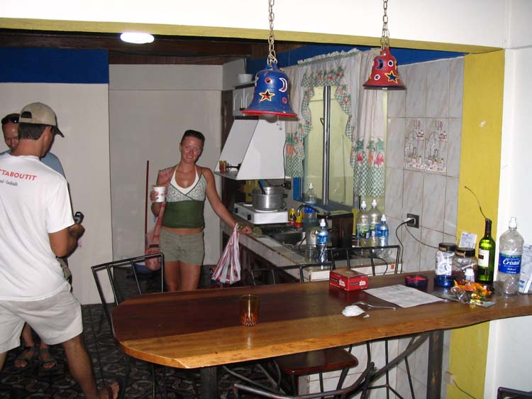 cr-fortuna-14-the-kitchen