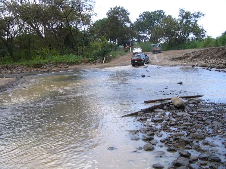 golfito-14-ford-the-river