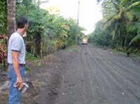 golfito-56-waiting-4-bus