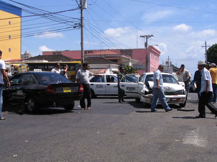 pan-city-37-crazy-cab-wreck